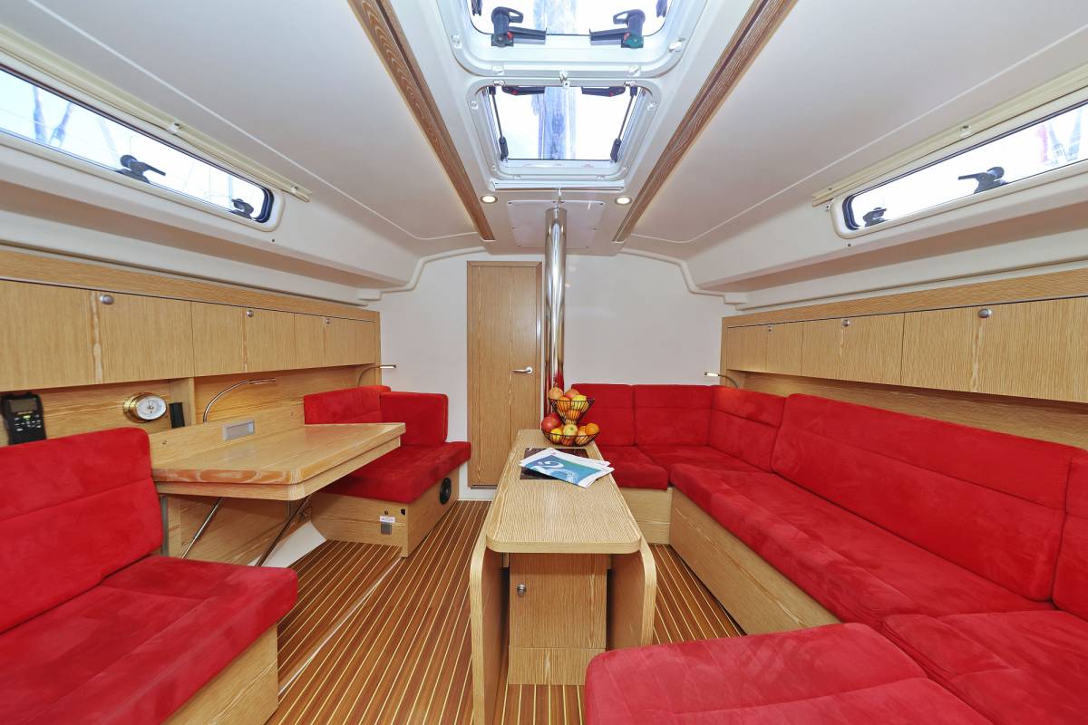 Hanse 415, Pretty Woman | Yacht Charter Croatia