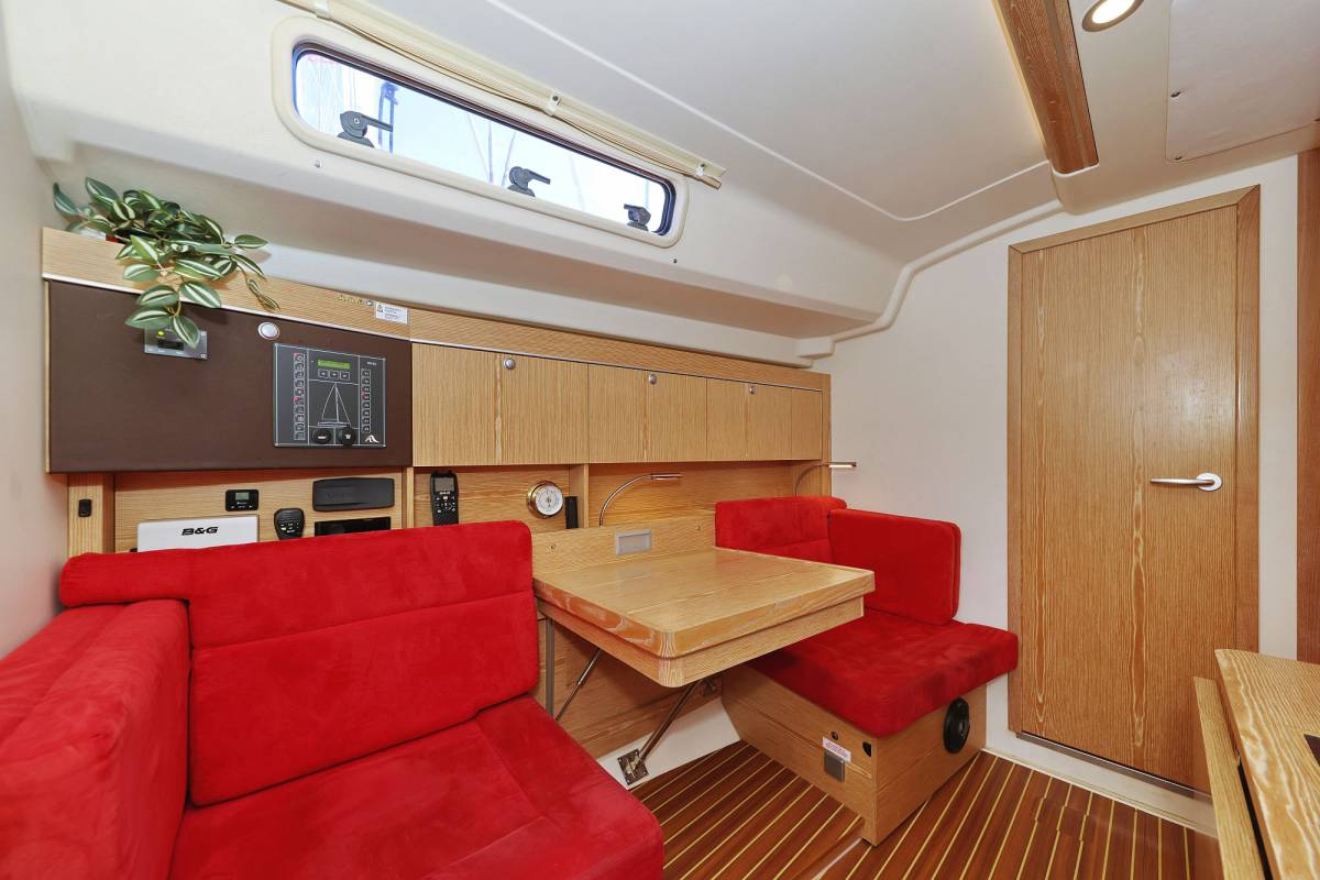 Hanse 415, Pretty Woman | Yacht Charter Croatia