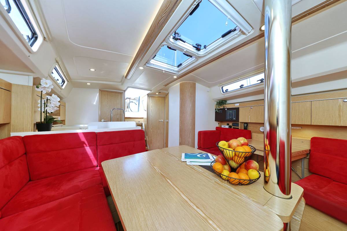 Hanse 415, Pretty Woman | Yacht Charter Croatia
