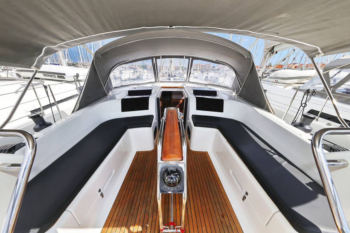 Hanse 455, Seaway | Yachtcharter Kroatien