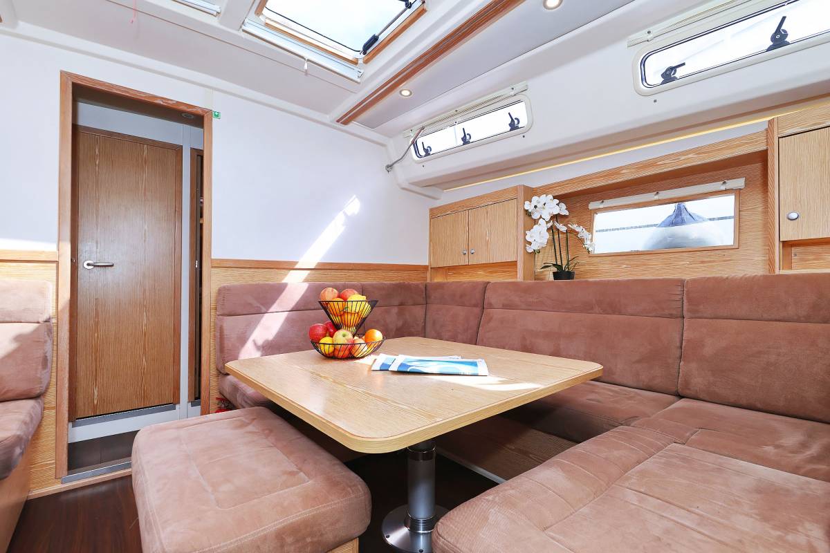 Hanse 455, Seaway | Yachtcharter Kroatien