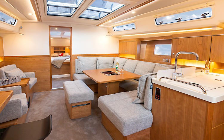 Hanse 455, Seaway | Yacht Charter Croatia