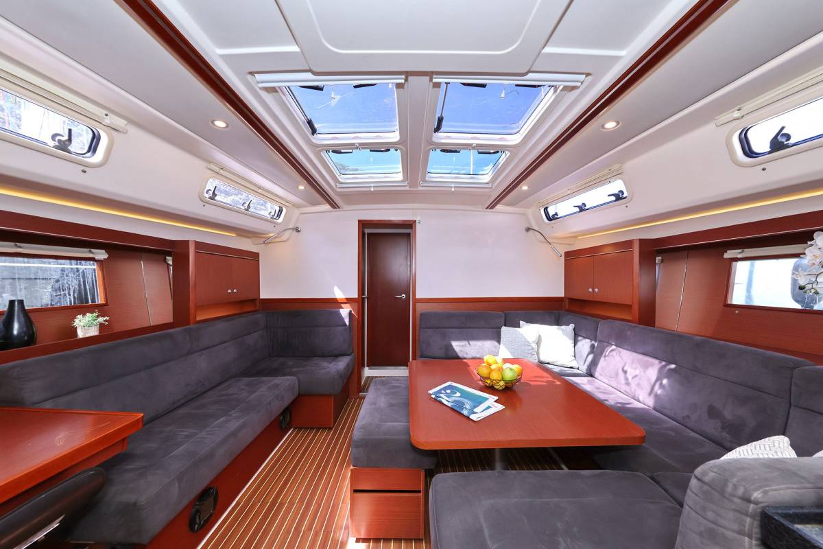Hanse 455, Audrey | Yacht Charter Croatia