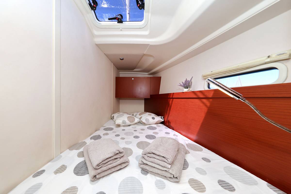 Hanse 455, Audrey | Yacht Charter Croatia