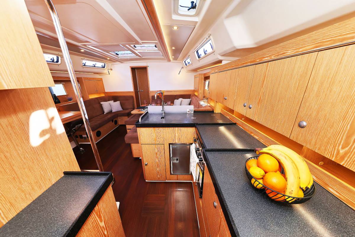 Hanse 455, Lorelei | Yacht Charter Croatia