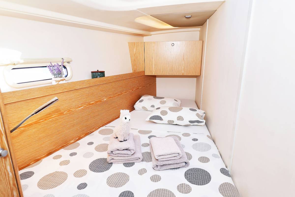 Hanse 455, Lorelei | Yacht Charter Croatia