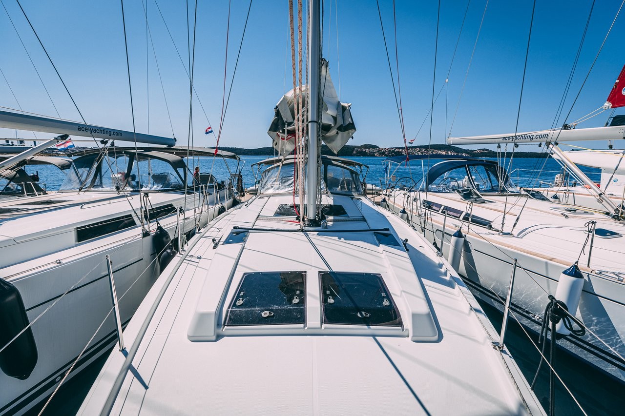 Hanse 455, Diamond | Yacht Charter Croatia