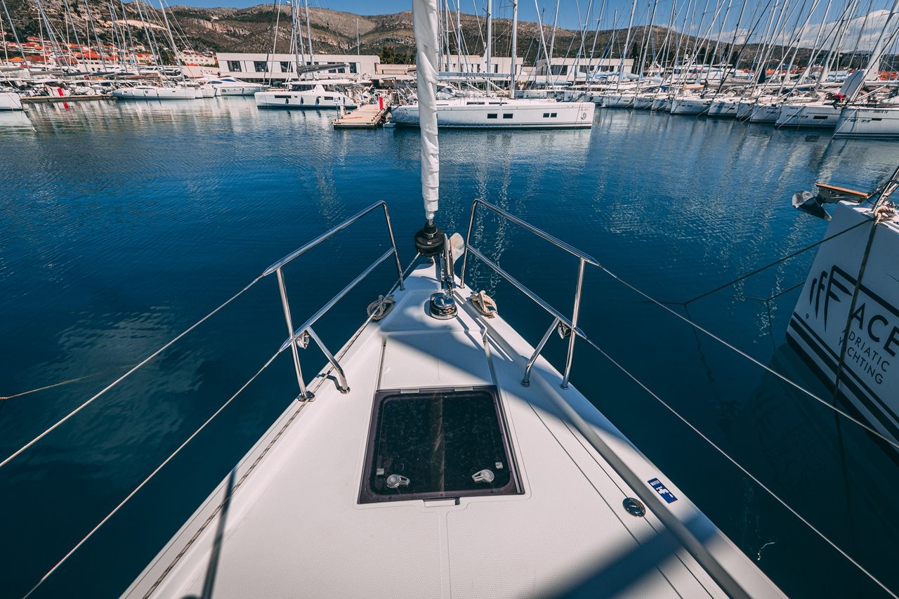Hanse 455, Diamond | Yacht Charter Croatia