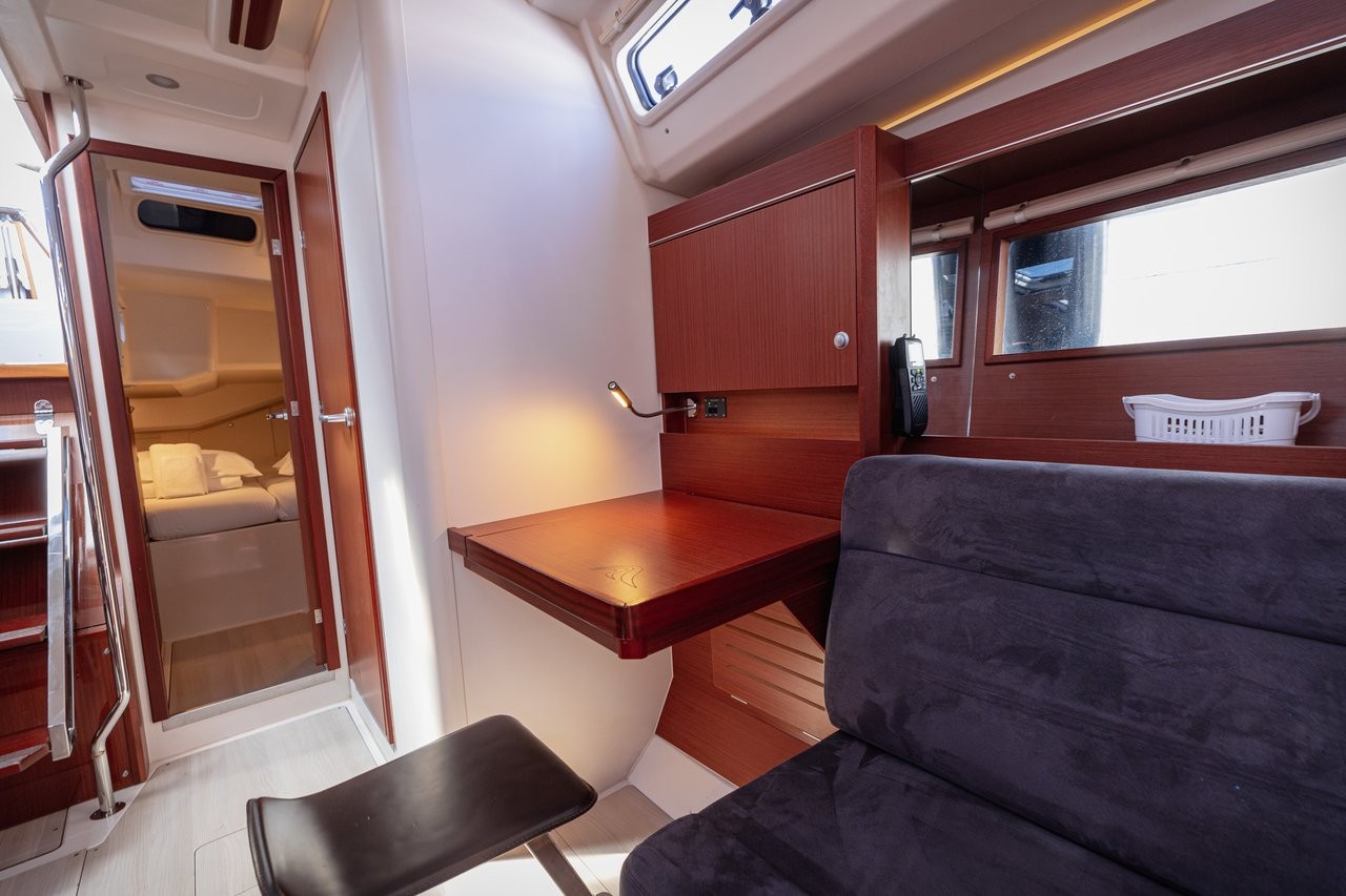 Hanse 455, Diamond | Yacht Charter Croatia