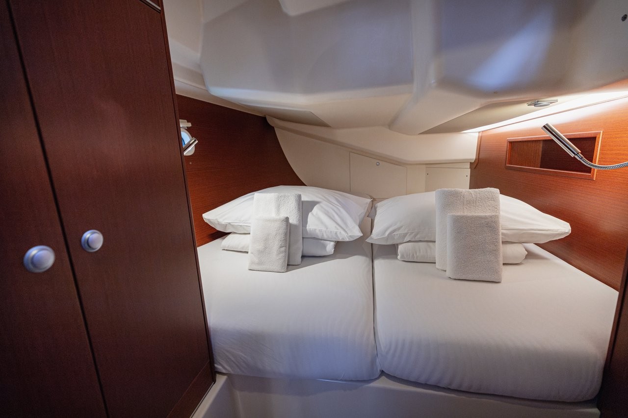 Hanse 455, Diamond | Yacht Charter Croatia