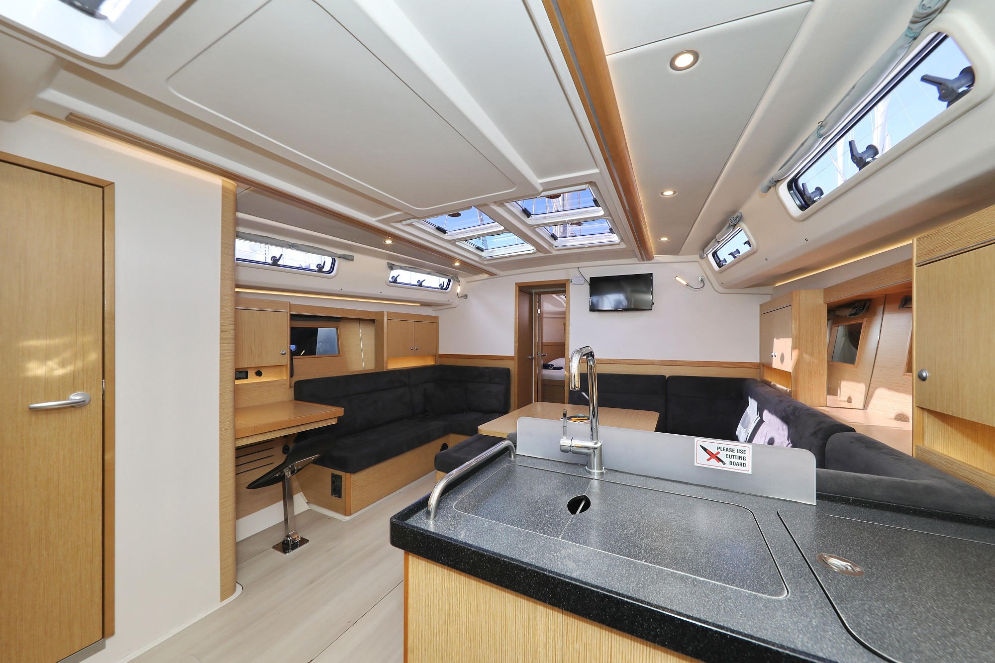 Hanse 455, Tine | Yacht Charter Croatia