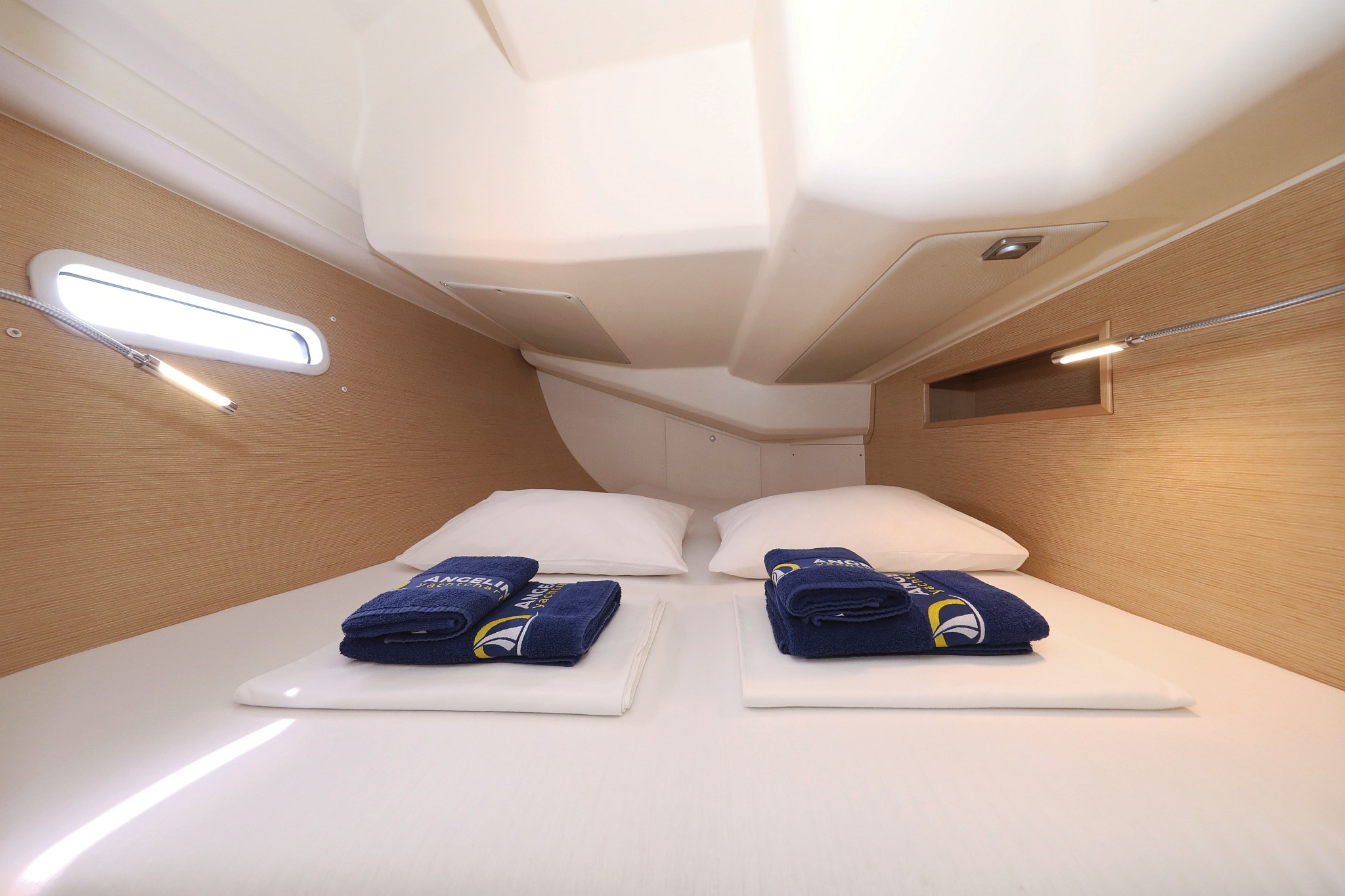 Hanse 455, Susso | Yacht Charter Croatia