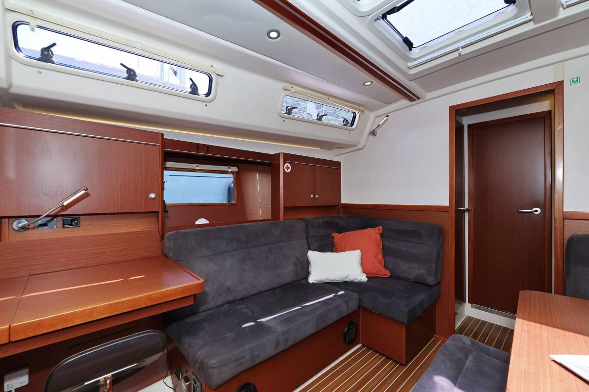 Hanse 455, Marion | Yacht Charter Croatia