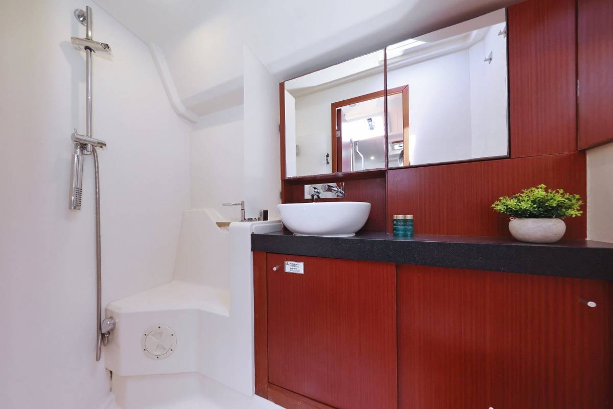 Hanse 455, Marion | Yacht Charter Croatia