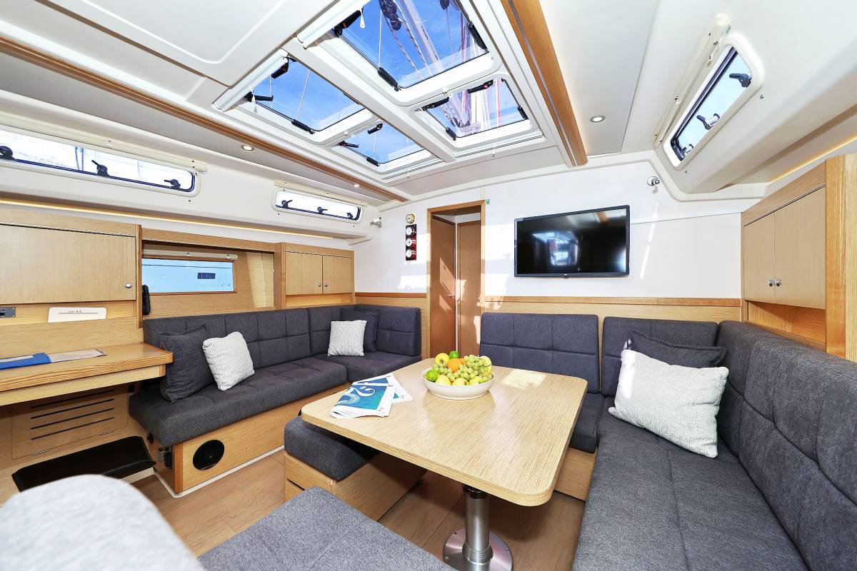 Hanse 455, Maxine II | Yacht Charter Croatia