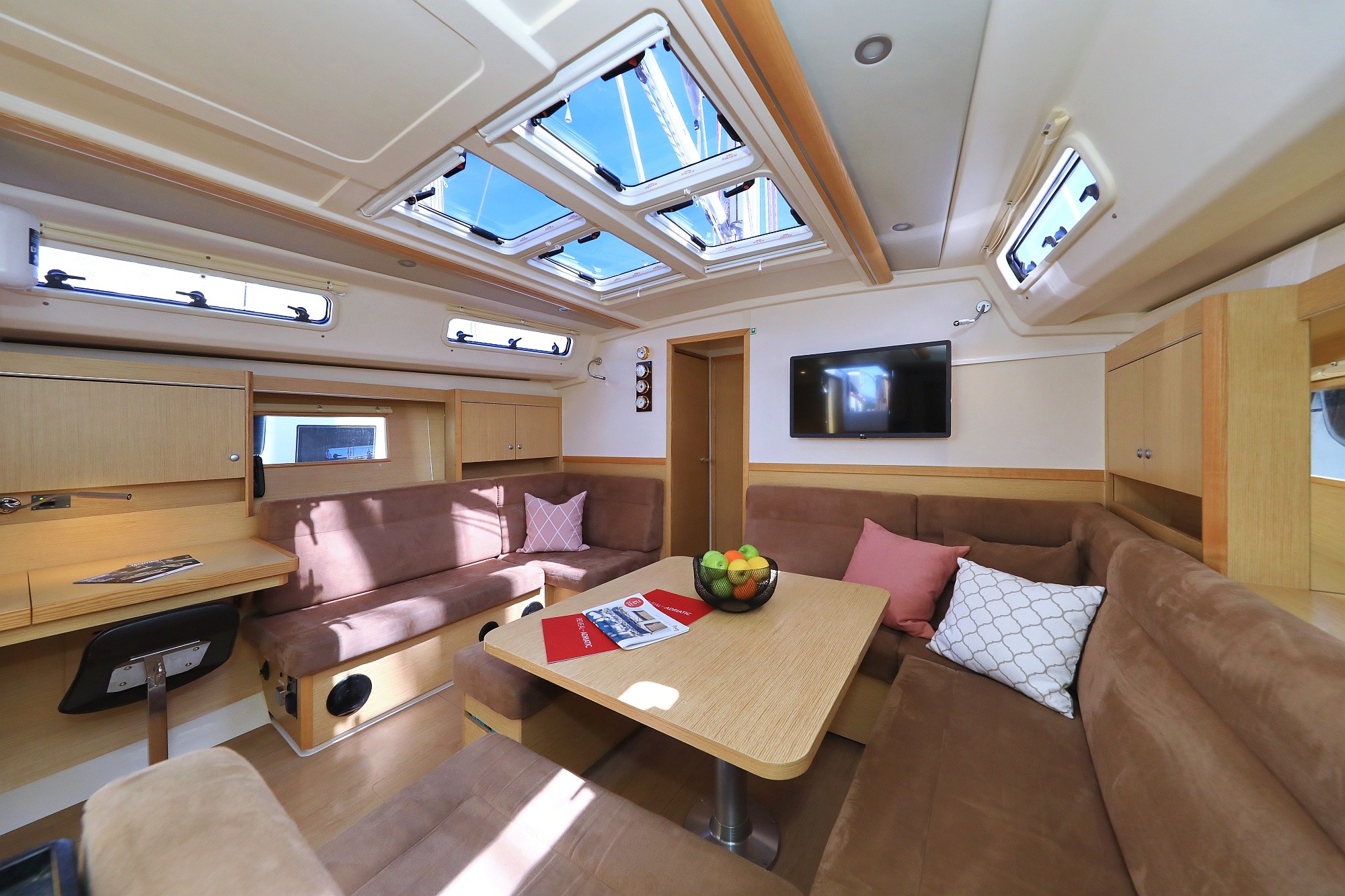 Hanse 455, Maxine II | Yacht Charter Croatia