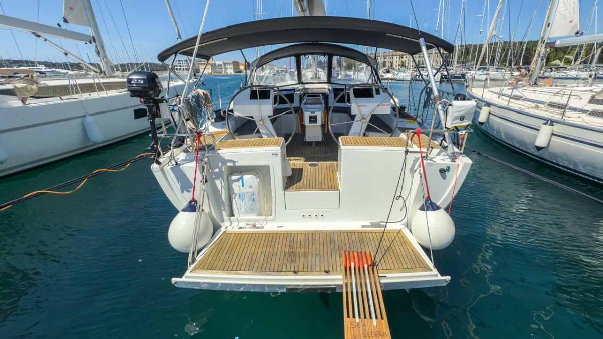 Hanse 455, Sea Legend | Yacht Charter Croatia