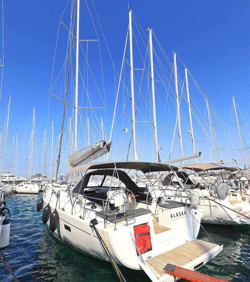Hanse 455, Alaska | Yacht Charter Croatia