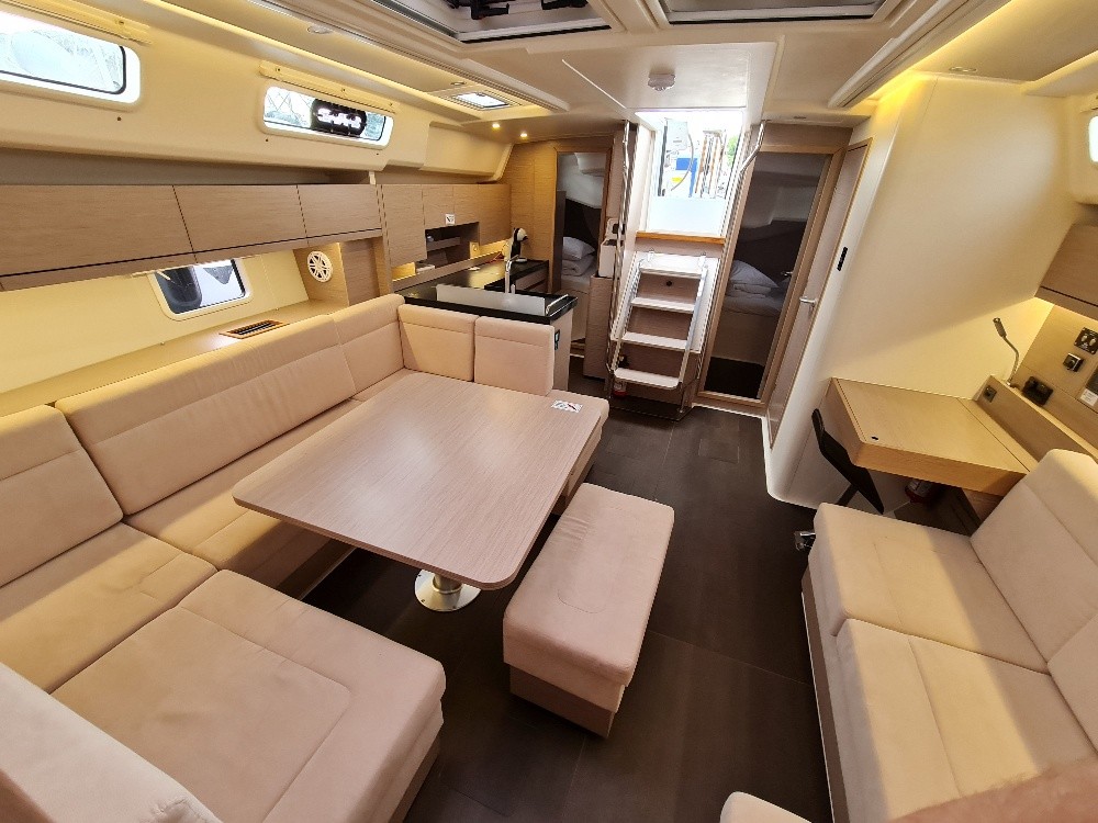 Hanse 458, Ariel | Yacht Charter Croatia