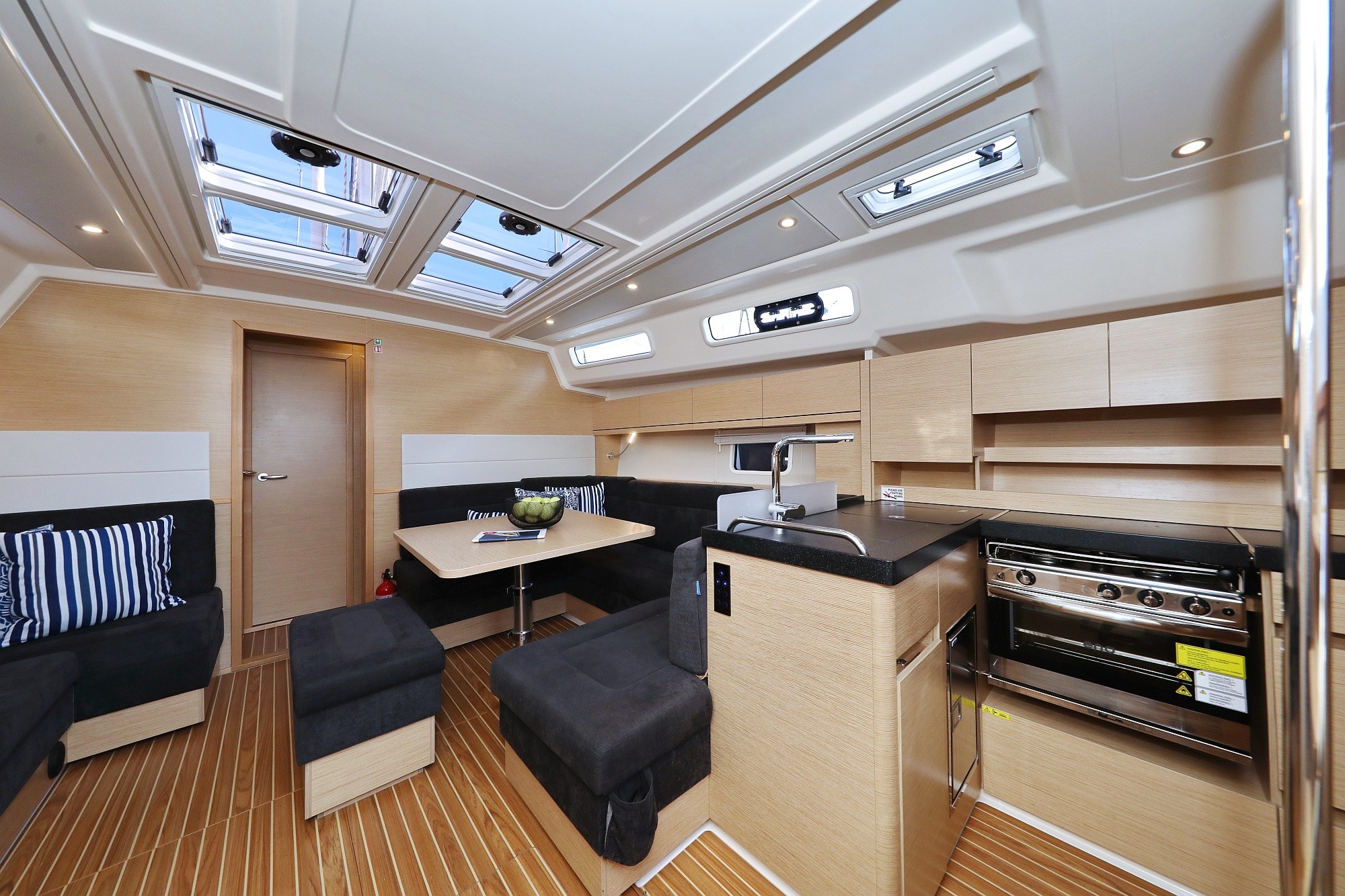 Hanse 458, Kind of magic | Yacht Charter Croatia