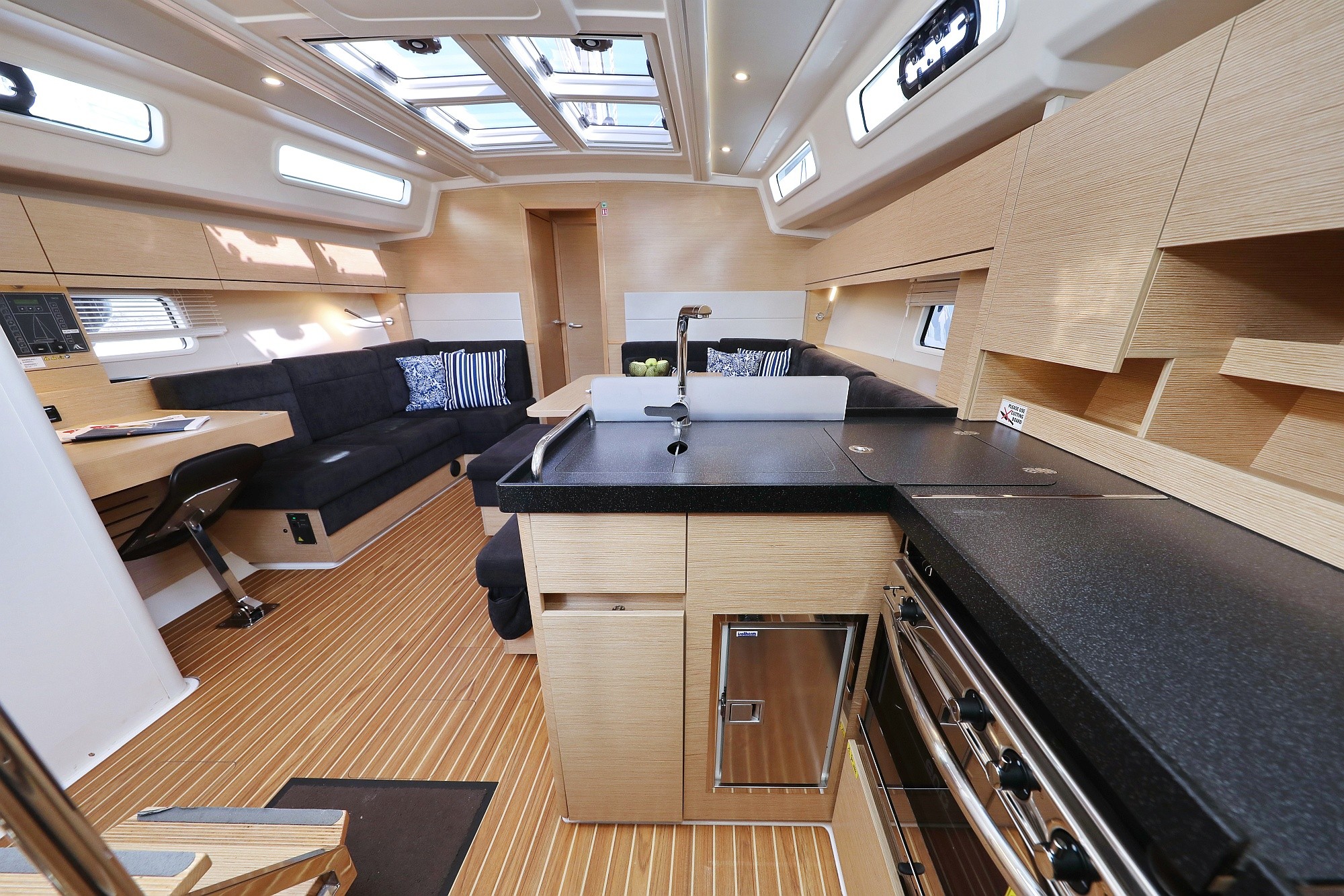 Hanse 458, Kind of magic | Yacht Charter Croatia
