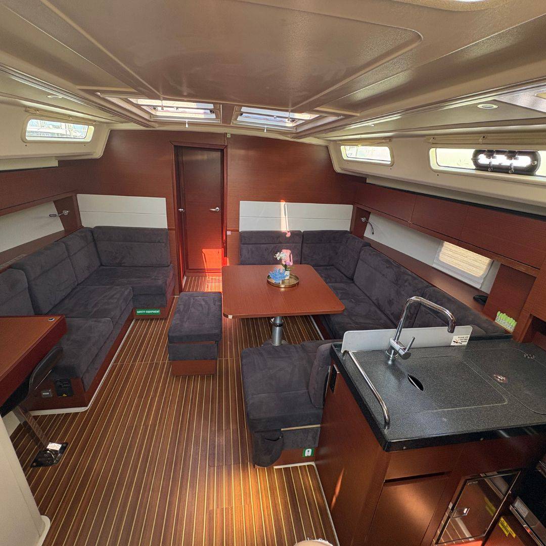 Hanse 458, Meryl | Yacht Charter Croatia