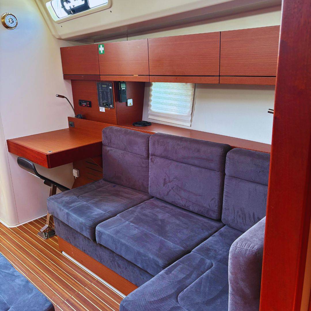Hanse 458, Meryl | Yacht Charter Croatia