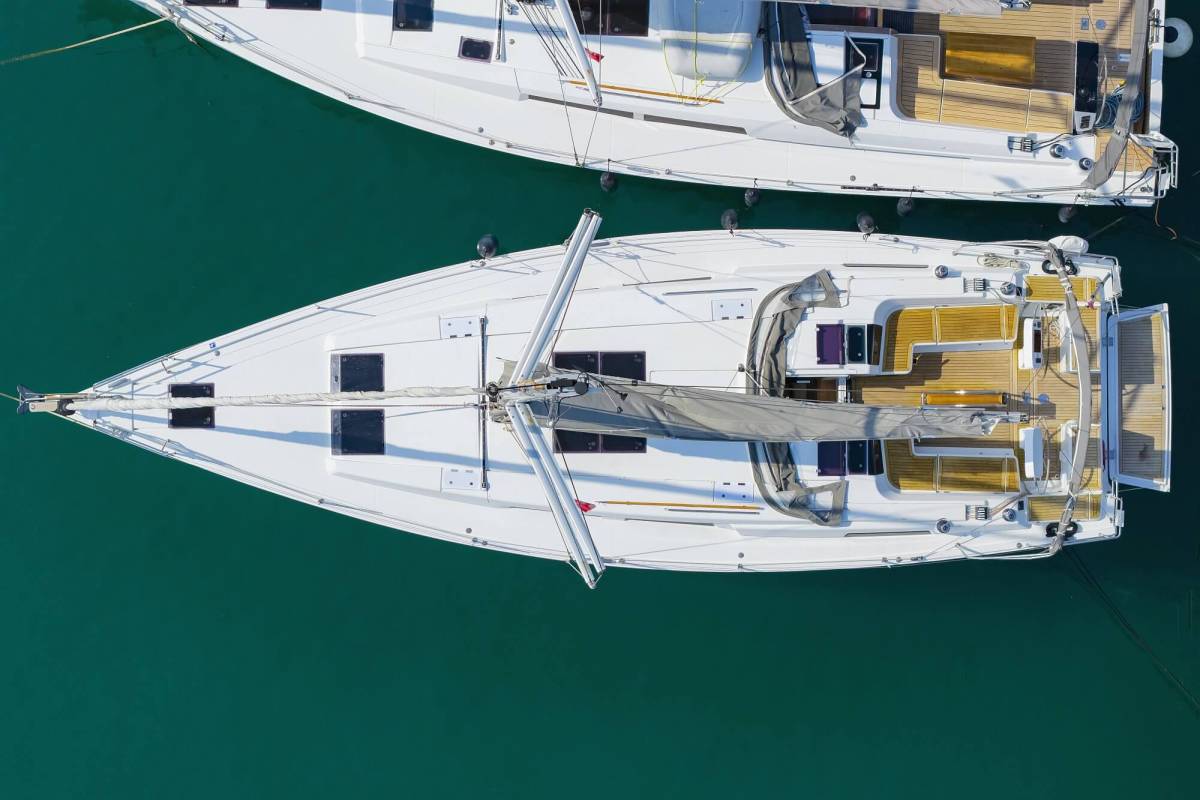 Hanse 458, Chloe | Yacht Charter Croatia
