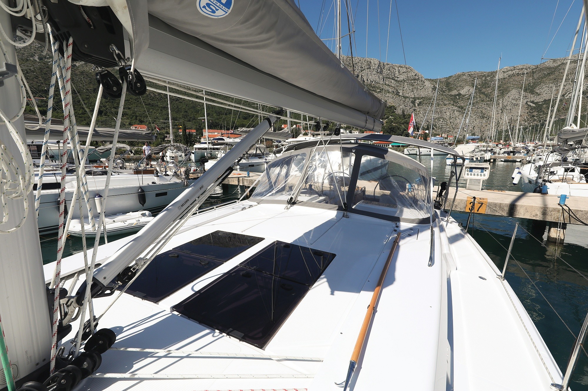Hanse 458, Chloe | Yacht Charter Croatia