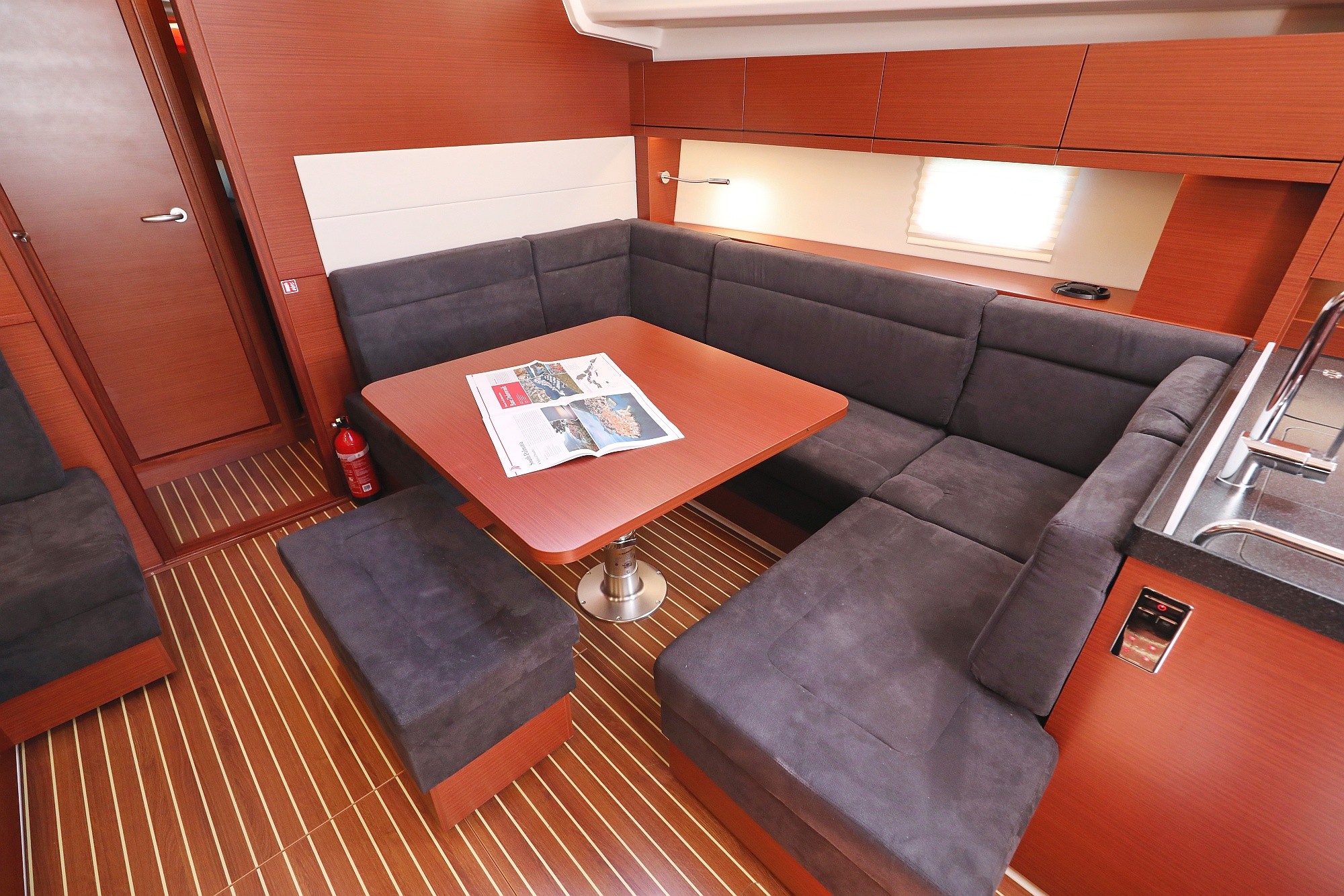 Hanse 458, Chloe | Yacht Charter Croatia
