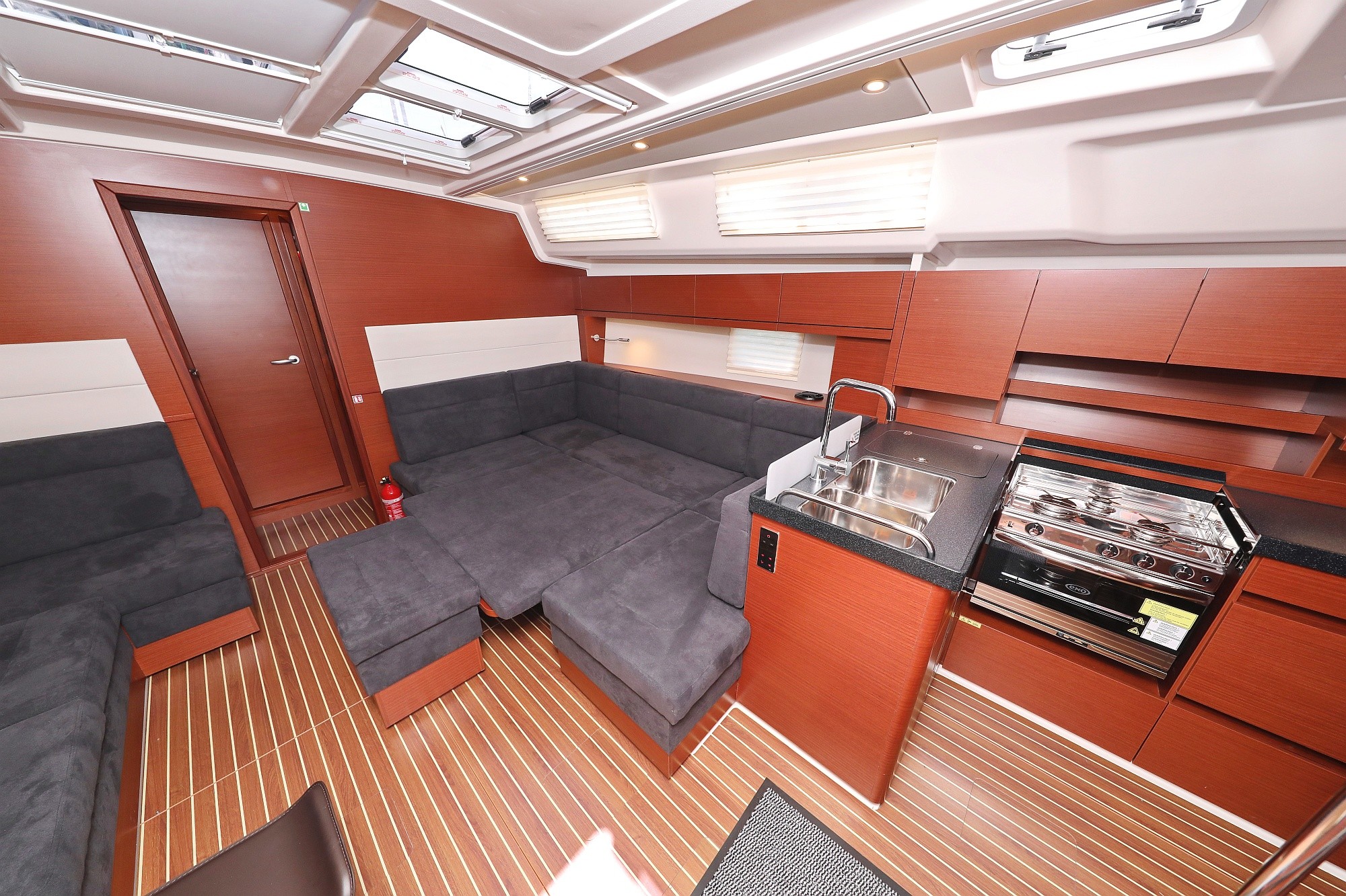 Hanse 458, Chloe | Yacht Charter Croatia