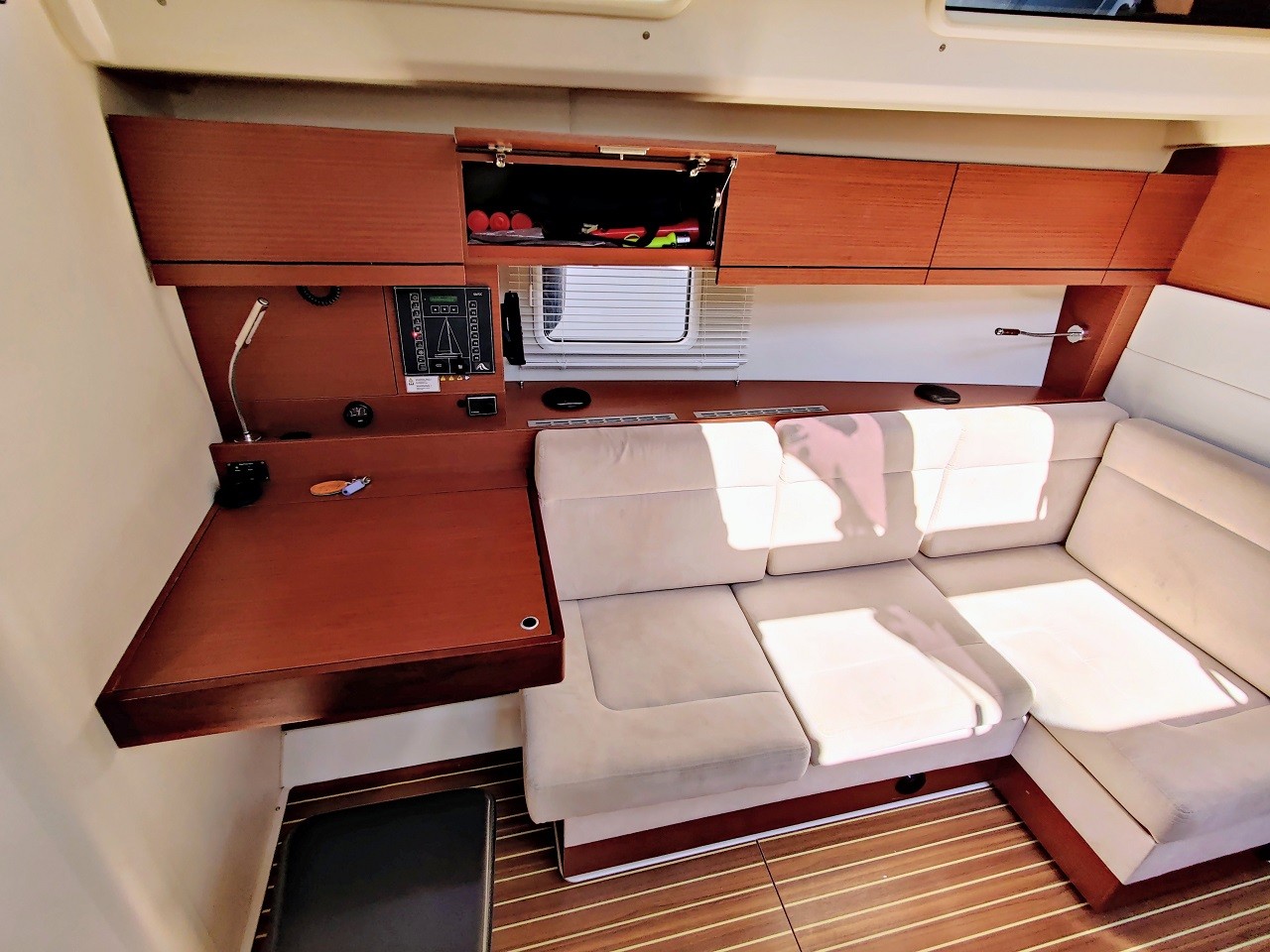 Hanse 458, Aura II | Yacht Charter Croatia