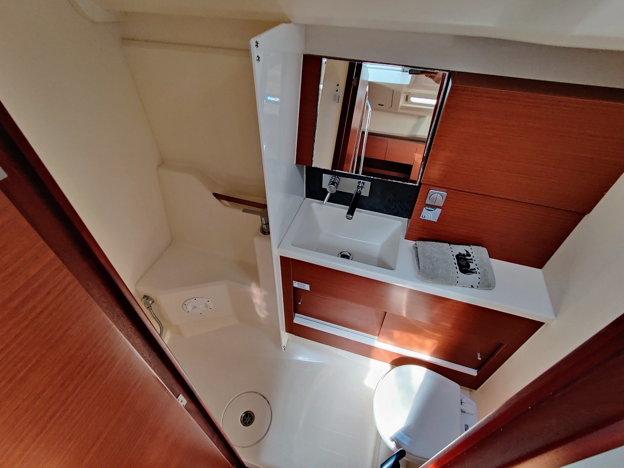 Hanse 458, Aura II | Yacht Charter Croatia