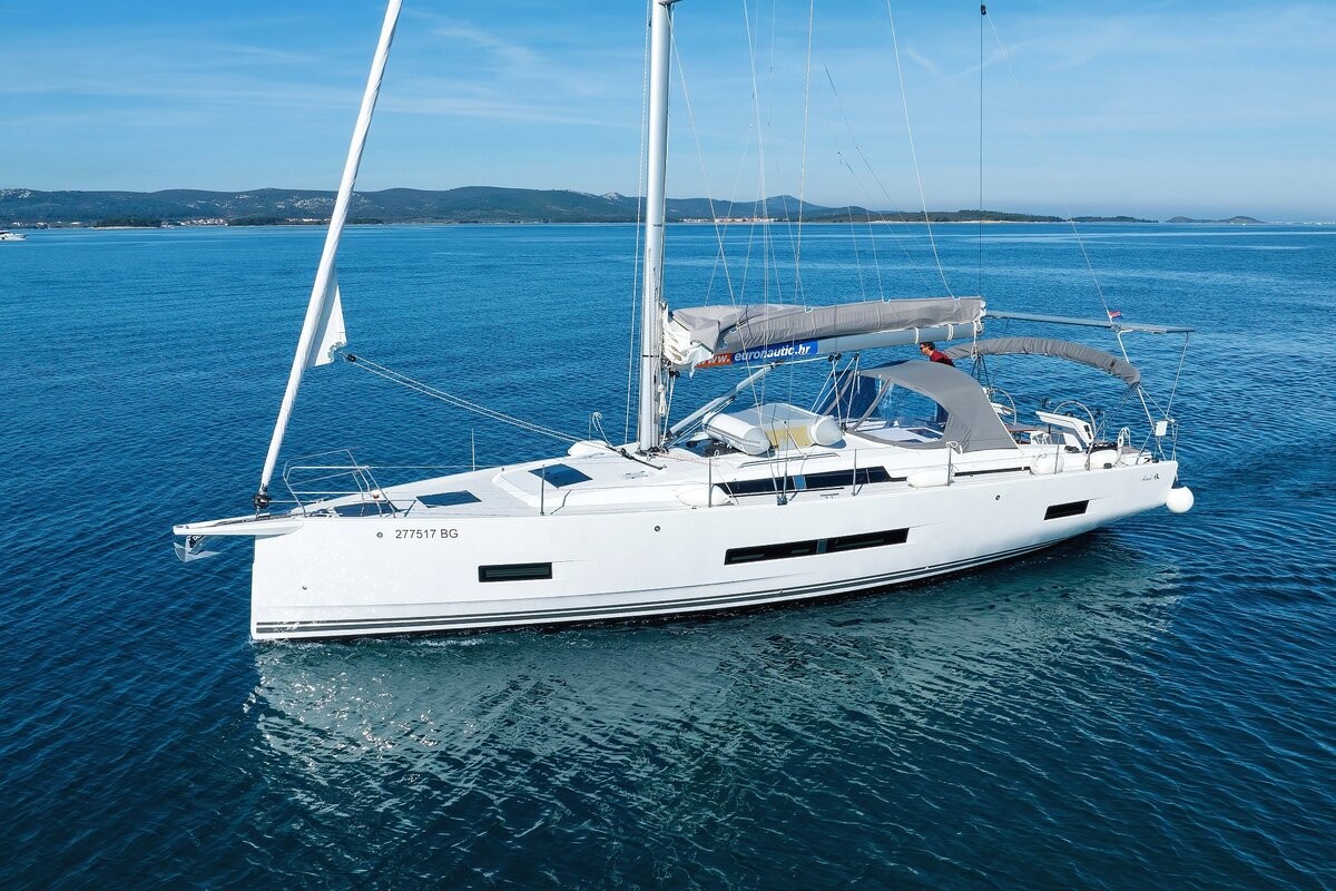 Hanse 460, Jameson | Yacht Charter Croatia