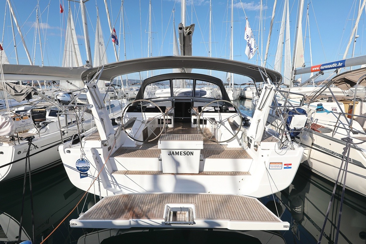 Hanse 460, Jameson | Yacht Charter Croatia