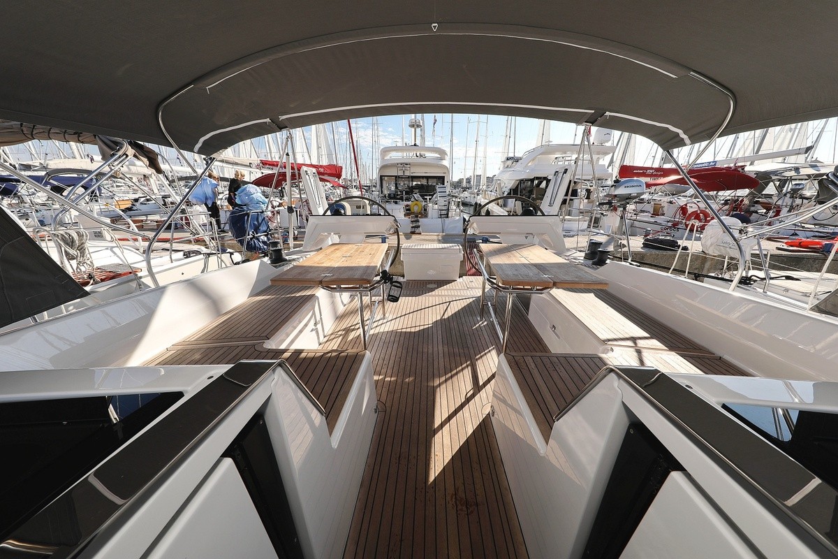 Hanse 460, Jameson | Yacht Charter Croatia