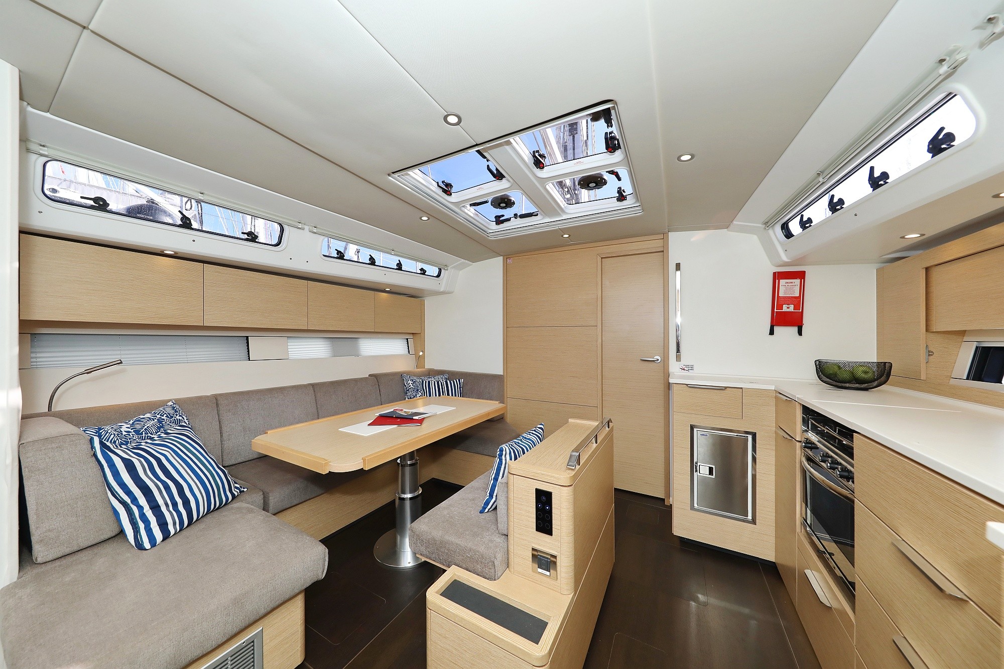 Hanse 460, Dioscuri - OW | Yacht Charter Croatia