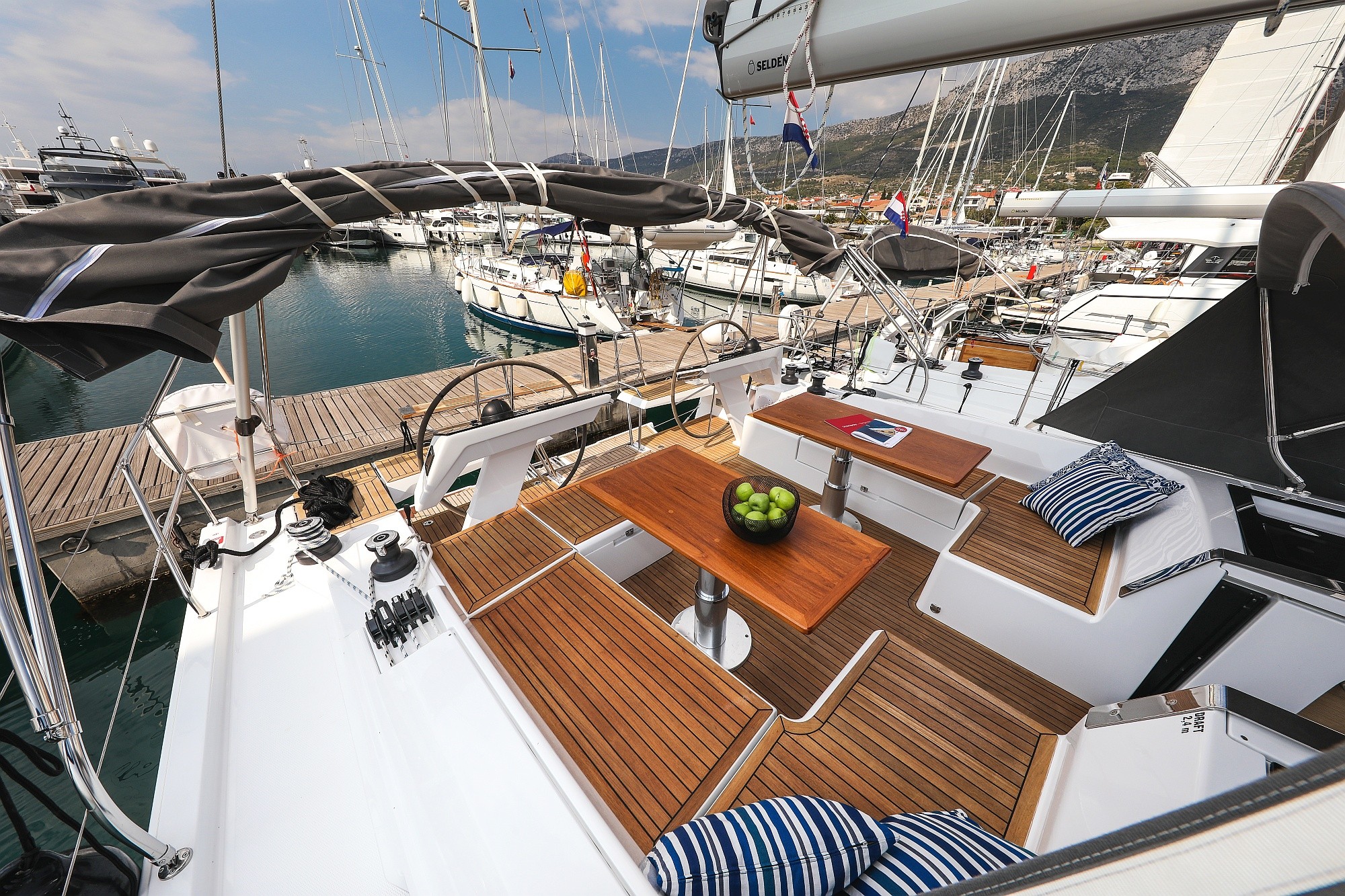 Hanse 460, Alexej | Yacht Charter Croatia