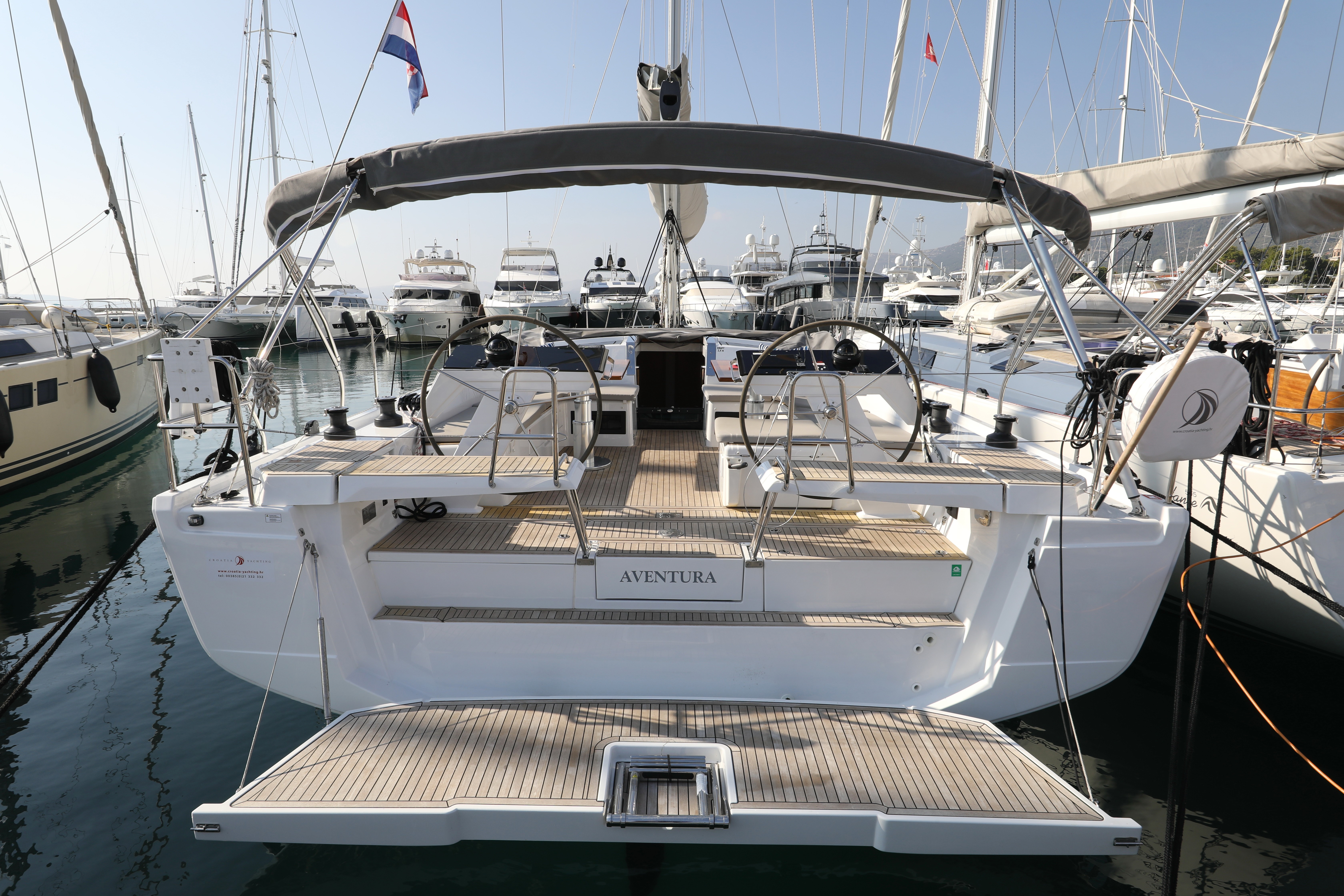 Hanse 460, Aventura | Yacht Charter Croatia