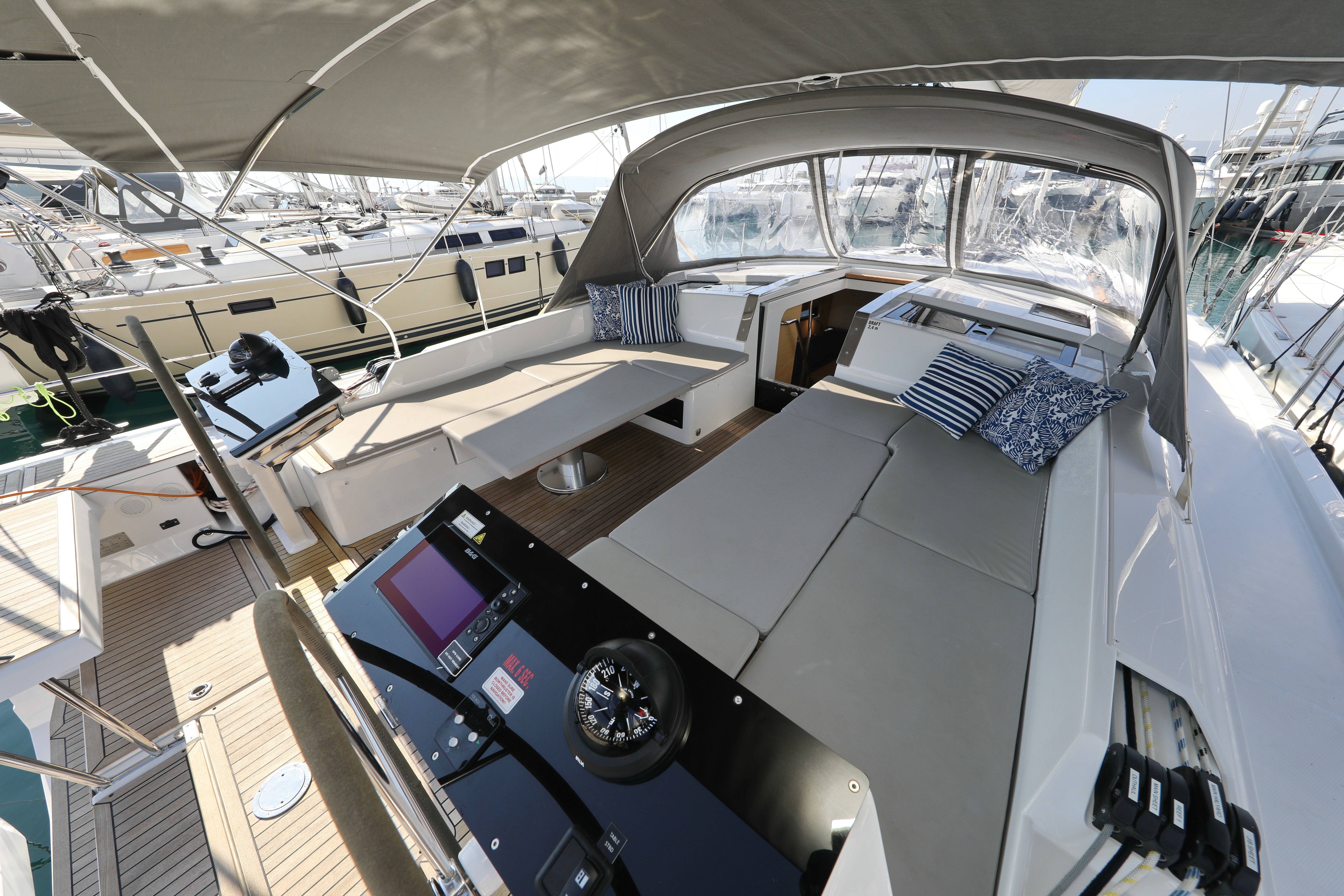 Hanse 460, Aventura | Yacht Charter Croatia