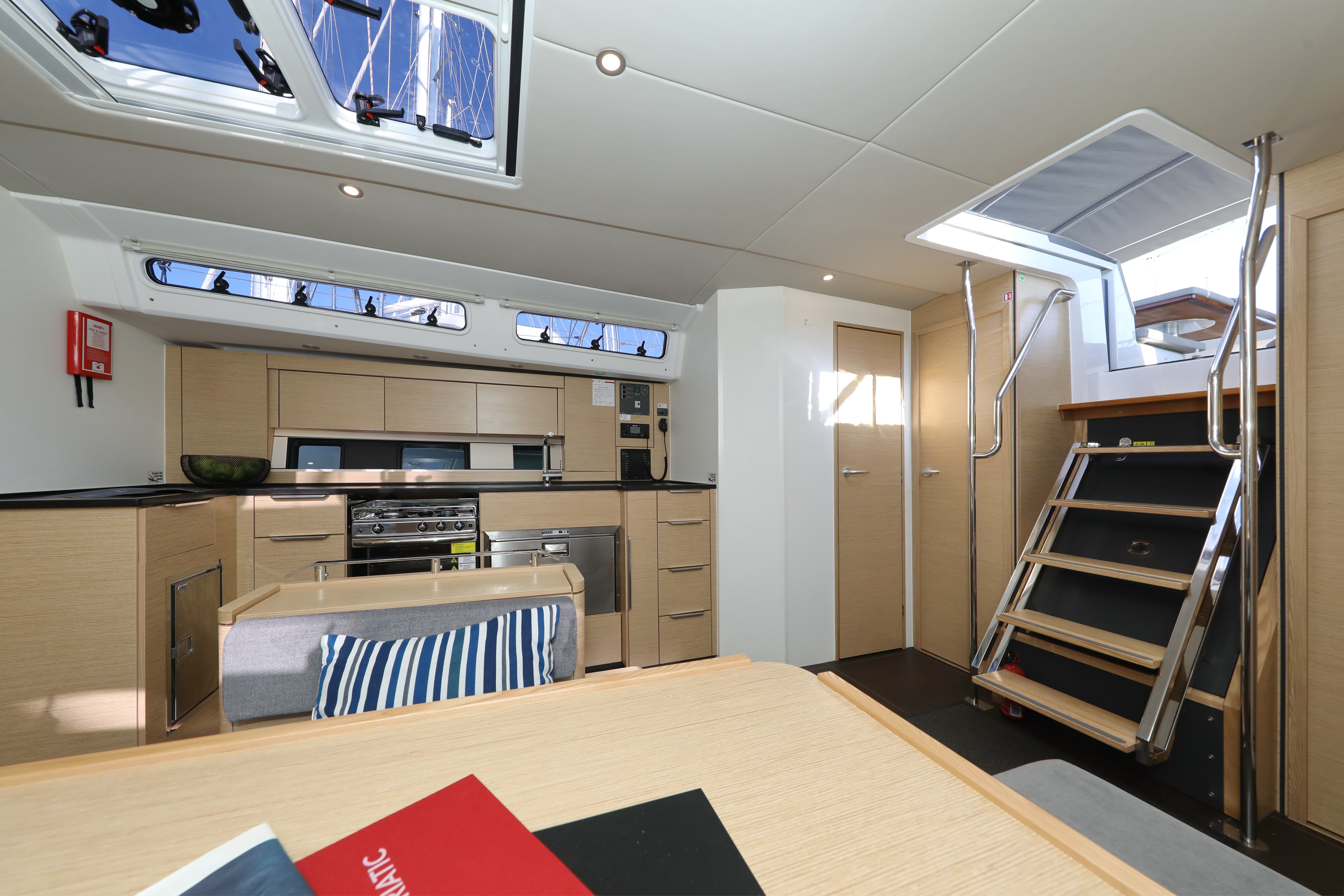 Hanse 460, Aventura | Yacht Charter Croatia