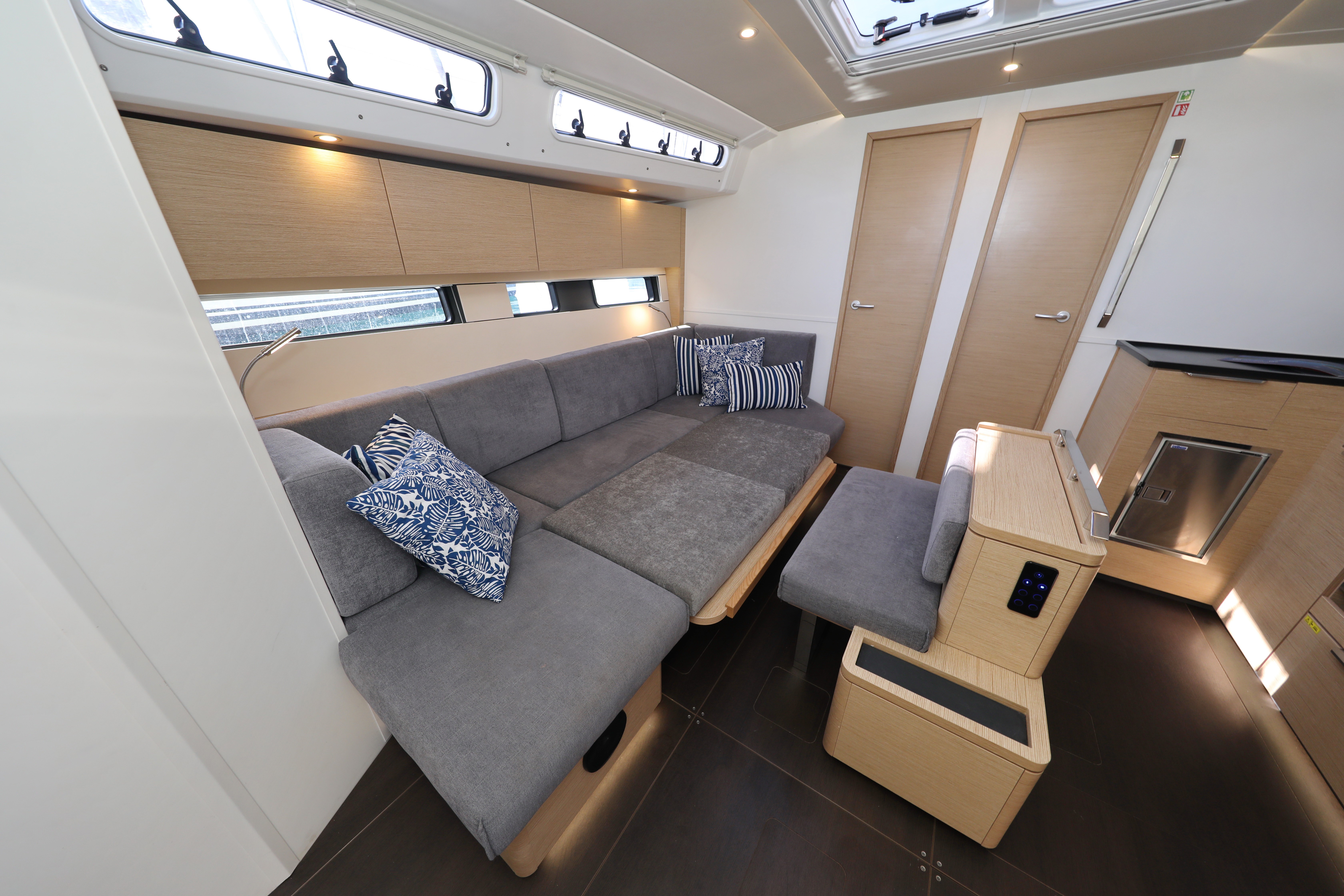 Hanse 460, Aventura | Yacht Charter Croatia