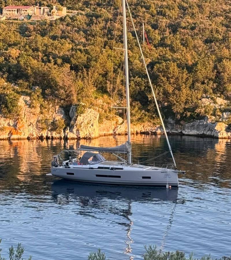Hanse 460, FeMi Star | Yacht Charter Croatia