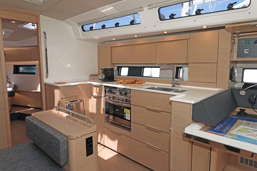Hanse 460, FeMi Star | Yacht Charter Croatia