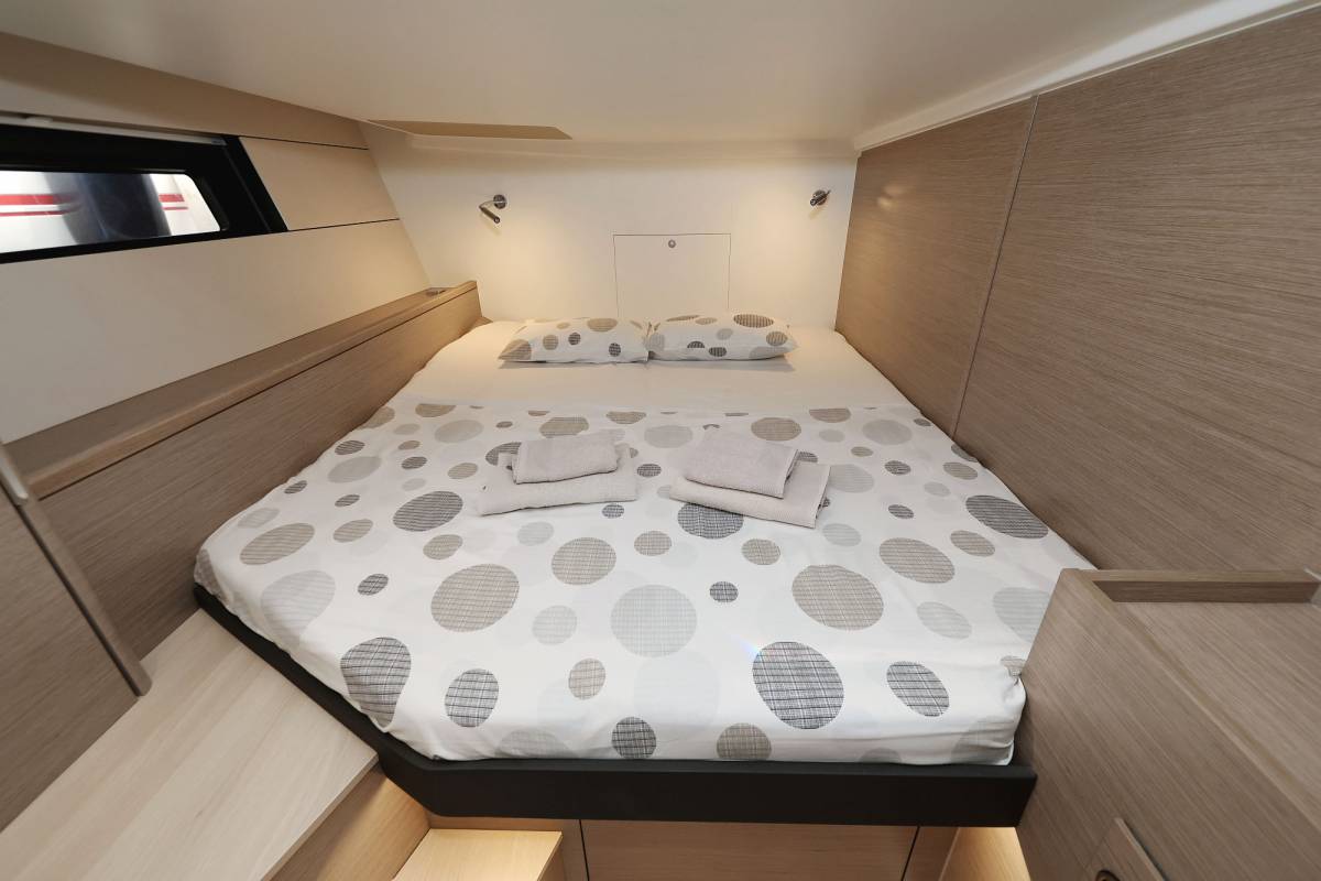 Hanse 460, Infinity - OW | Yacht Charter Croatia