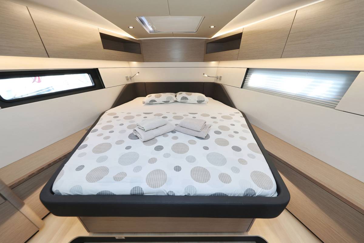 Hanse 460, Infinity - OW | Yacht Charter Croatia