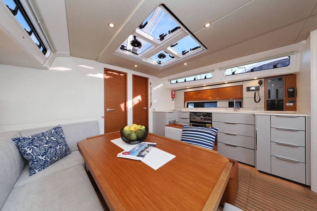Hanse 460, Nami | Yacht Charter Croatia