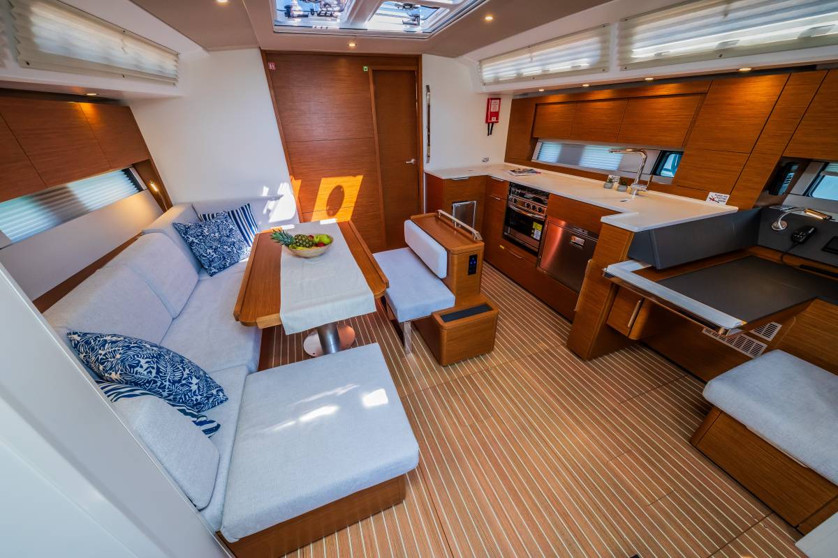Hanse 460, Whistler | Yacht Charter Croatia