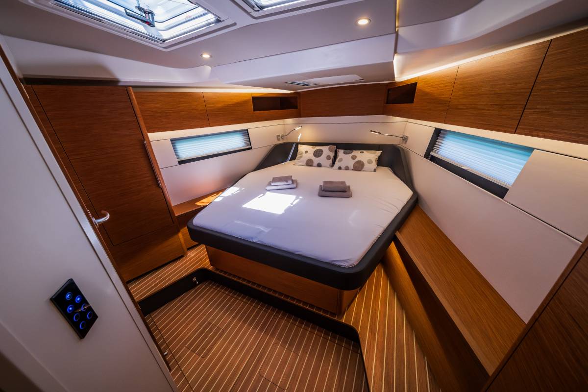 Hanse 460, Whistler | Yacht Charter Croatia