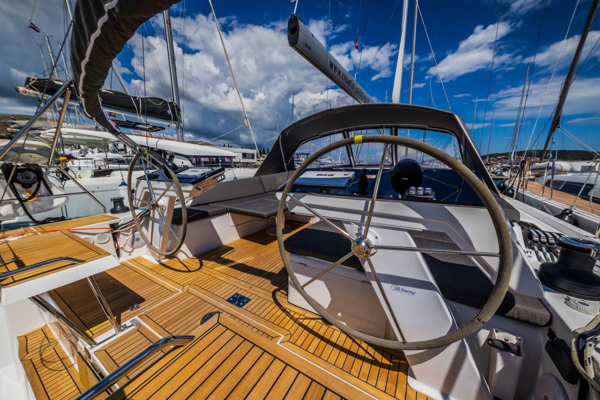 Hanse 460, Ilonka - OW | Yacht Charter Croatia
